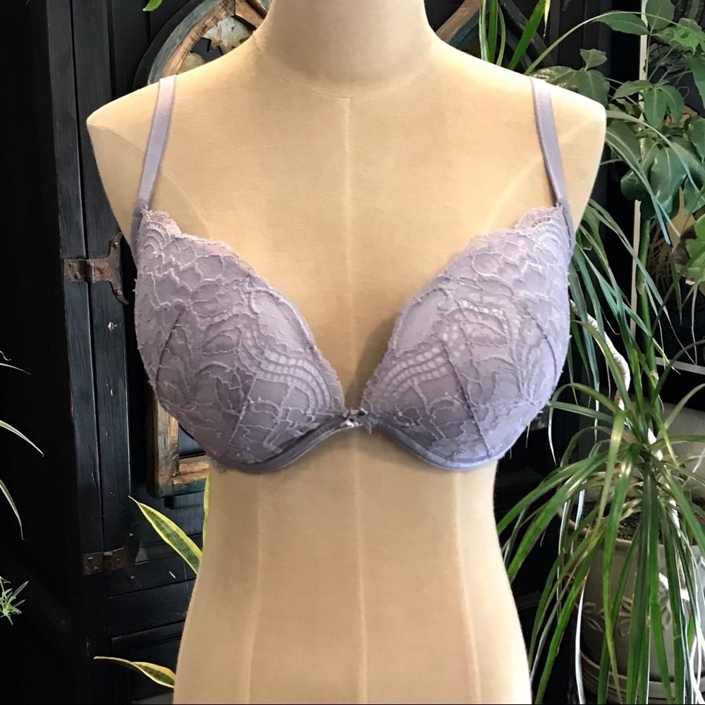 Victoria’s Secret Plunge padded push-up lace bra